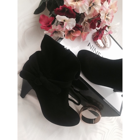 ⚫️ Black Nine West Boot Heels ⚪️ - Picture 5 of 6